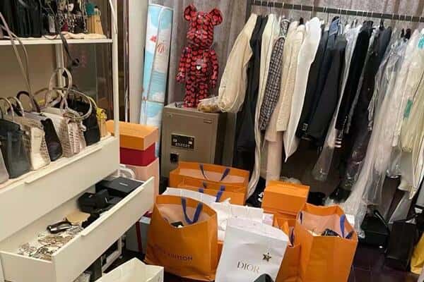 厦门集美区回收一线品牌衣服